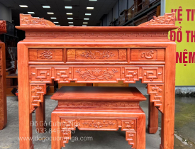 Top 10 Mẫu Bàn Thờ Gỗ Thiết Kế Tinh Tế Phù Hợp Phong Thủy 2024