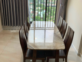 Có Nên Dùng Bàn Ăn Mặt Đá Cho Phòng Bếp Không ?