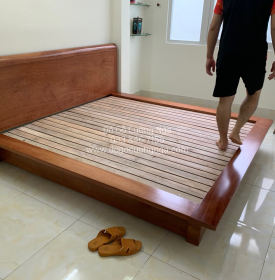 Giường Kiểu Nhật Gỗ Xoan Đào Vai Hè Vạt Lan Giá Rẻ 