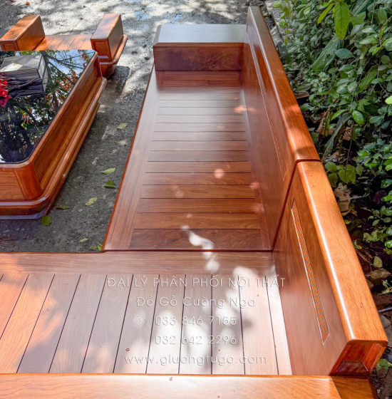 Sofa Gỗ Hương Vàng Góc L Chân Thuyền 3m25 x 2m15 Cao Cấp