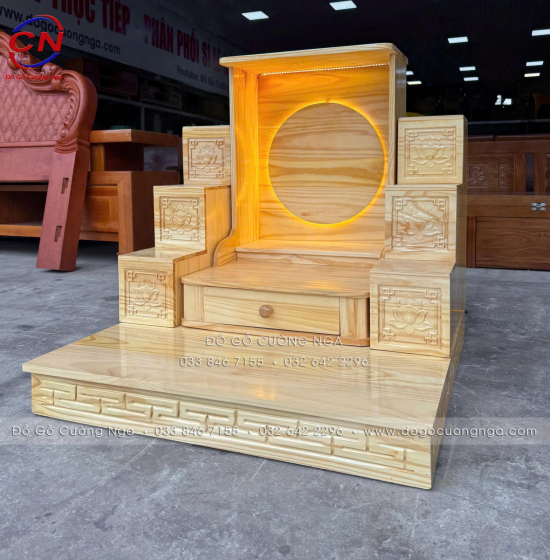 Kệ Kê Bàn Thờ Ông Địa Gỗ Thông – Gọn Gàng Phù Hợp Mọi Không Gian Thờ Thần Tài