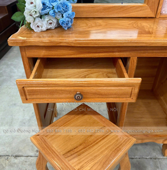 Bàn Trang Điểm Gỗ Gõ Đỏ Gương Trượt 80cm – Tiện Cho Phòng Ít Diện Tích