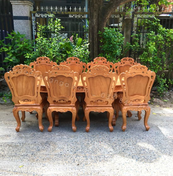 Bàn Ăn Gỗ Gõ Đỏ Cao Cấp 8 Ghế Ovan - Mẫu Ghế Lu Y 