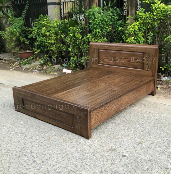 Giường gỗ Sồi Nga lau màu óc chó hiện đại - vạt phản 