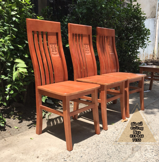 Bộ bàn ăn gỗ Sồi Nga 1m6 mặt liền giá rẻ BG 067