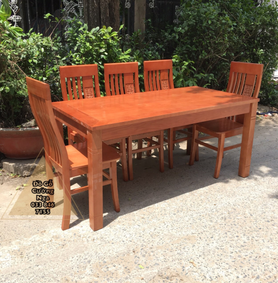 Bộ bàn ăn gỗ Sồi Nga 1m6 mặt liền giá rẻ BG 067