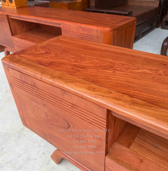 Kệ Tivi Gỗ Hương Đá Chân Xoắn Cao Cấp 1m8 - 2m - 2m2