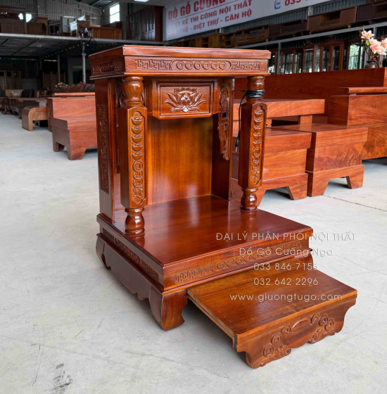 Bàn Thờ Ông Địa - Thần Tài Gỗ Tràm Chạm Sen Hiện Đại 48cm