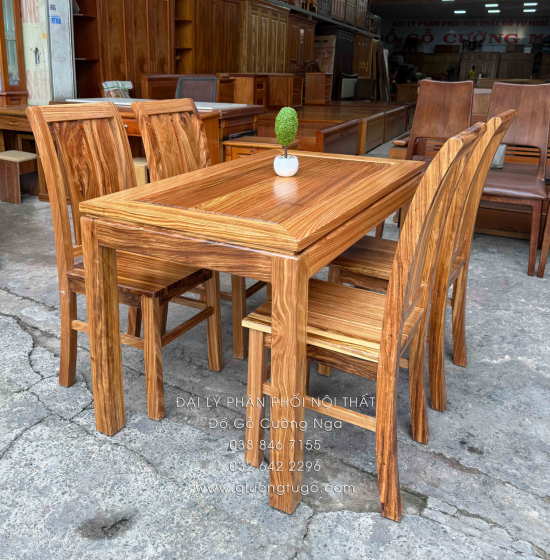 Bàn Ăn Gỗ Hương Xám 4 Ghế Lưng Tựa Cong