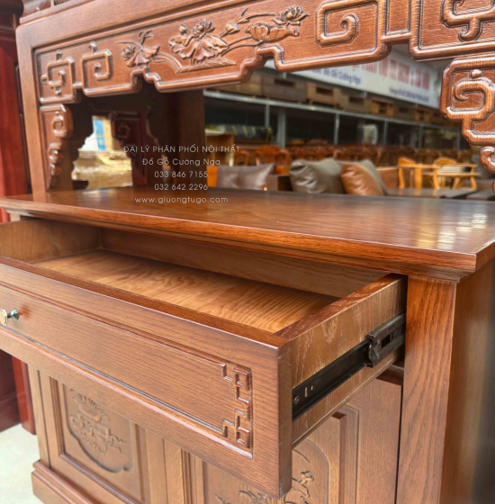 Bàn Thờ Án Gian Gỗ Sồi Mỹ 1m07 - Kèm Tủ Táp Tinh Tế Màu Óc Chó