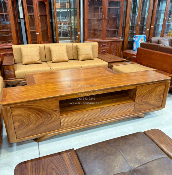 Kệ Tivi Gỗ Hương Vàng Chân Choãi Hiện Đại 2m-2m2-2m4