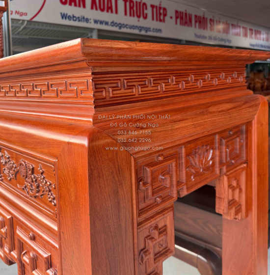 Bàn Thờ Gia Tiên Gỗ Hương Đá Cao Cấp Trạm Sen Bền Đẹp 