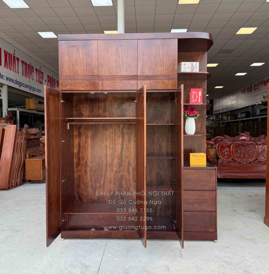 Tủ Quần Áo Gỗ Hương Xám 3 Cánh 2m3 Màu Óc Chó Kèm Kệ Trang Trí