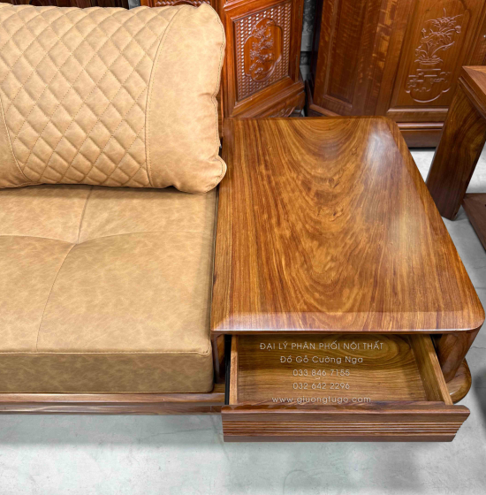 Sofa Gỗ Hương Vàng Góc L Chân Thuyền 3m15x2m15 Mẫu Nệm Da Sáng