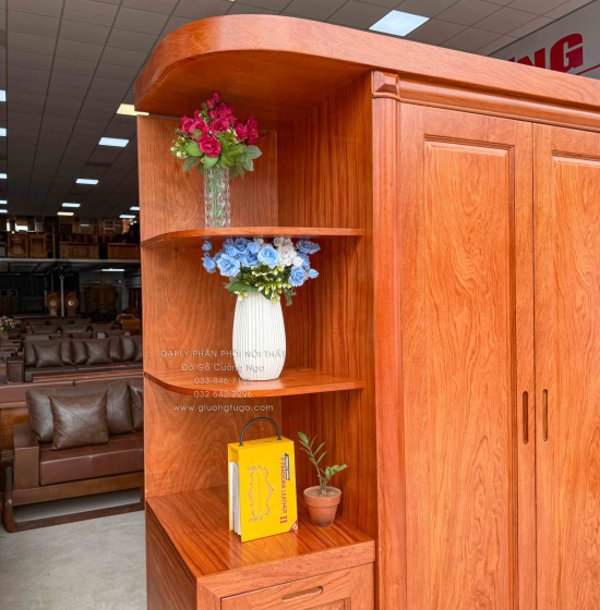 Tủ Áo Gỗ Hương Đá 3 Cánh Kèm Góc Trang Trí Bo Cạnh