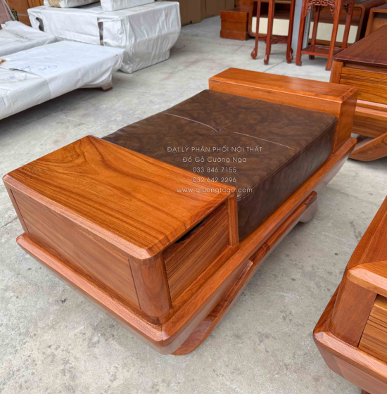 Sofa Gỗ Gõ Đỏ Góc L 2m8x2m1 Chân Thuyền Nệm Cao Su Cao Cấp