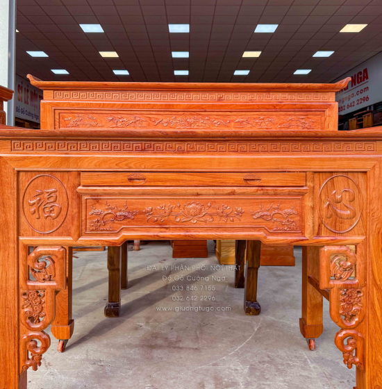 Bàn Thờ Gia Tiên Gỗ Hương Đá 2 Tầng Chạm Sen Cao Cấp