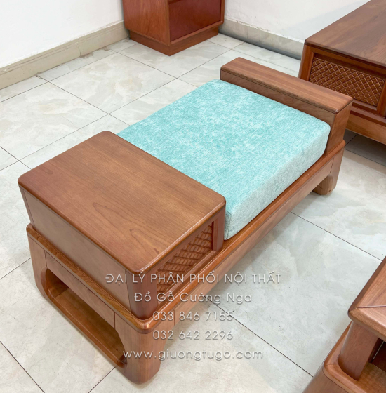 Sofa Gỗ Xoan Đào 1 Văng 3 Chi Tiết (Tặng Kính Bàn)