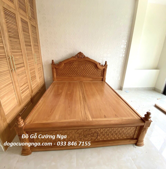 Giường gỗ gõ đỏ cao cấp mẫu gấm