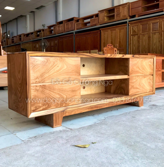 Kệ Tivi Gỗ Hương Xám Chân Vát - Hiện Đại KG 022