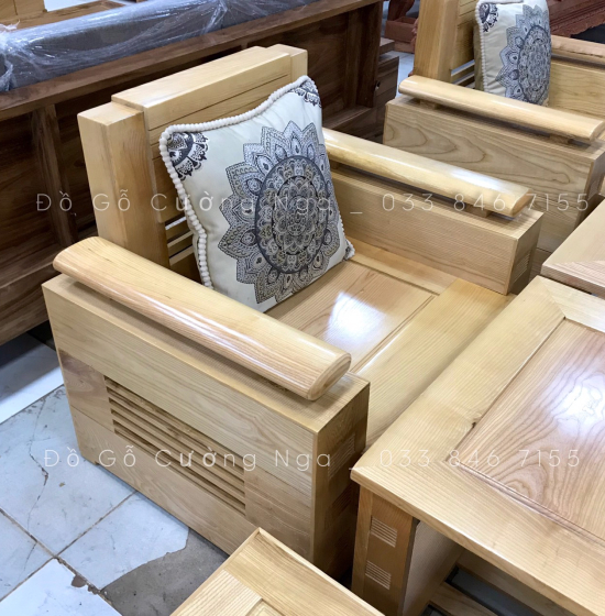 Bàn Ghế Sofa Gỗ Sồi Nga Mẫu Đối - Tay Trứng SF 70