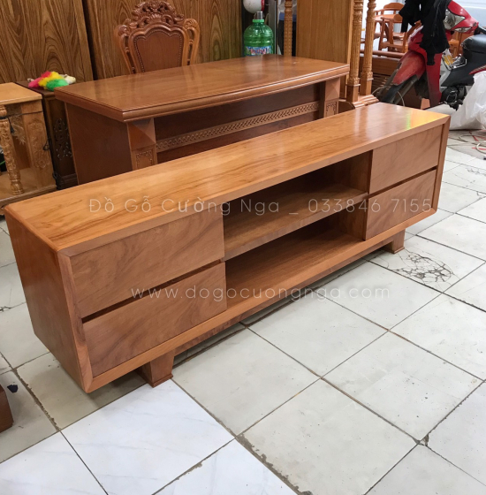 Kệ tivi gỗ Đinh Hương hiện đại 1m6 - mẫu chân vát