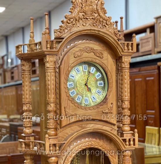 Đồng Hồ Cây Gỗ Gõ Đỏ 2m3 - Mẫu Tháp 