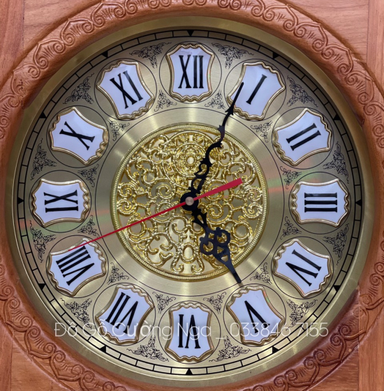 Đồng Hồ Cây Gỗ Gõ Đỏ 2m3 - Mẫu Tháp 