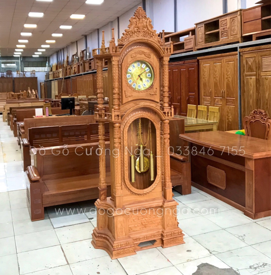 Đồng Hồ Cây Gỗ Gõ Đỏ 2m3 - Mẫu Tháp 