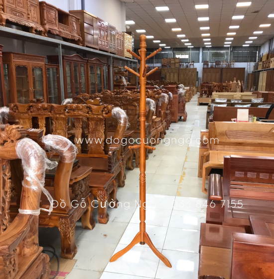 Móc Áo Đứng Gỗ Cao Su Đẹp Hiện Đại - Màu Xoan 