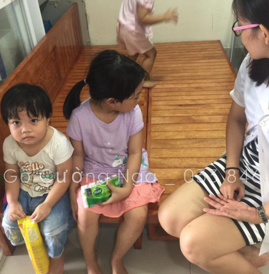 Giường gấp gỗ sồi - ghế mở thành giường hiện đại 