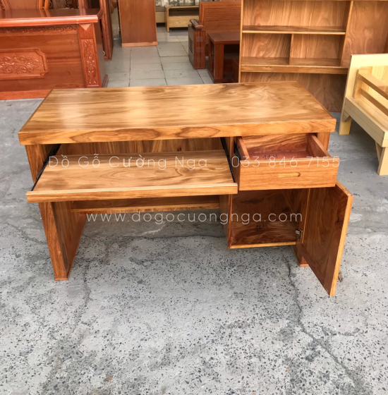 Bàn Học Sinh Gỗ Hương Xám 1m2 Kèm Giá Sách Hiện Đại 