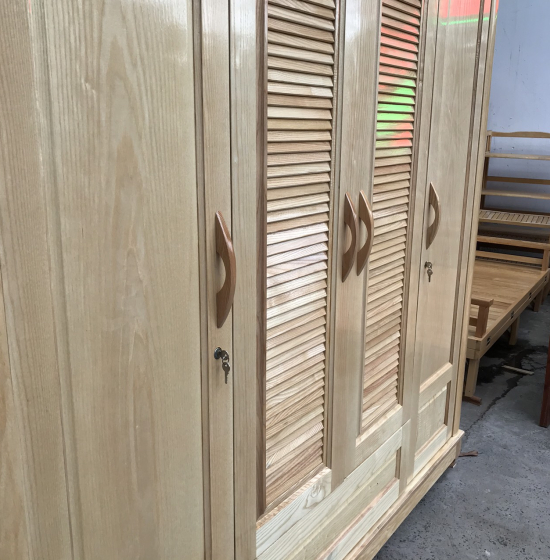 Tủ qần áo gỗ sồi ng 4 cánh lá sách hiện đại 