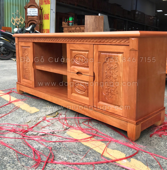 Kệ tivi gỗ Đinh Hương mẫu quẩy KG 08