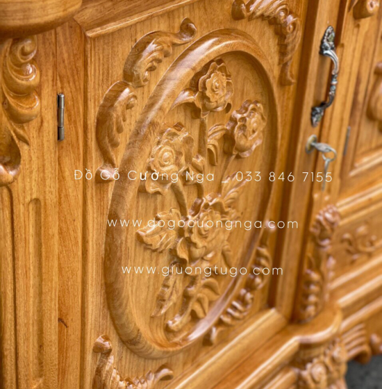 Kệ tivi gỗ Gõ Đỏ mẫu hoa hồng cao cấp KG 07