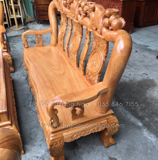 Bộ ghế salon gỗ gõ đỏ tay 12 chạm đào - mặt liền tấm 