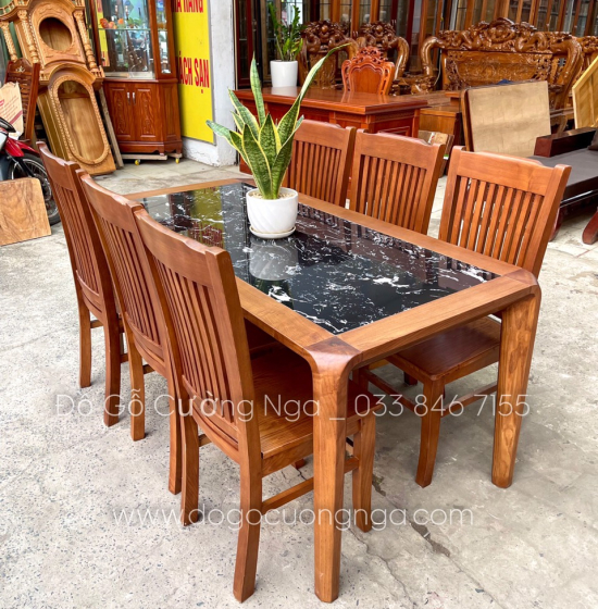 Bộ bàn ăn gỗ sồi nga lau màu óc chó 6 ghế - mặt đá đen 