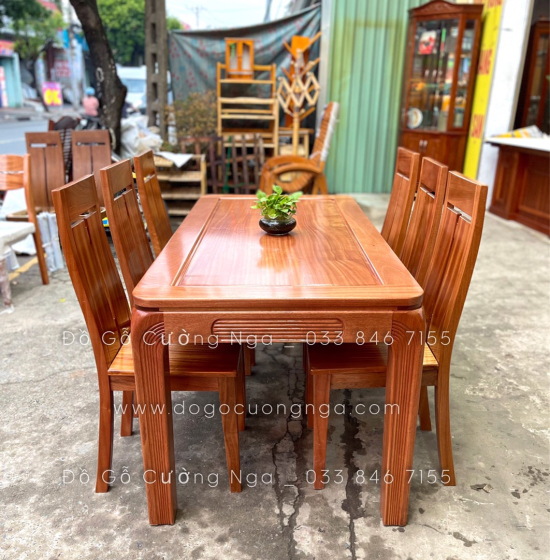 Bàn ăn gỗ Xoan Đào 6 ghế  mặt liền hiện đại BG 036