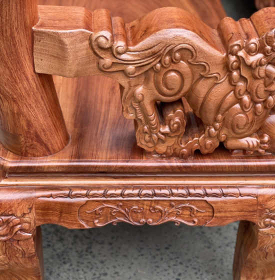 Bộ salon gỗ hương đá tay 12 chạm nghê hạt cao cấp 