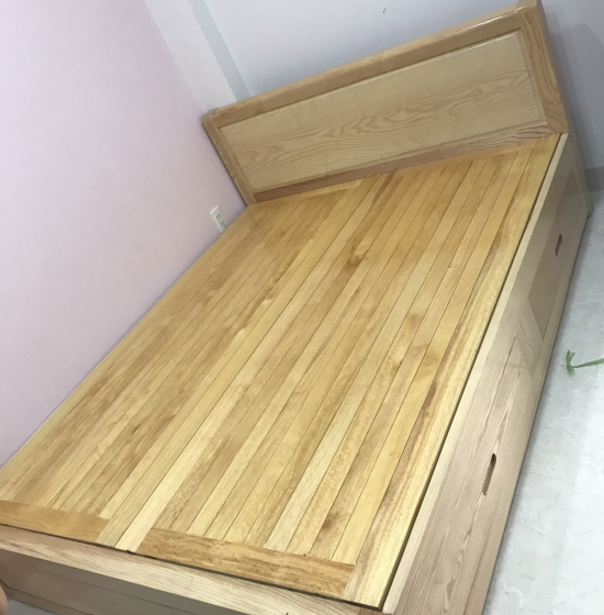 Giường gỗ sồi nga 2 ngăn kéo mẫu trơn - vạt phản 