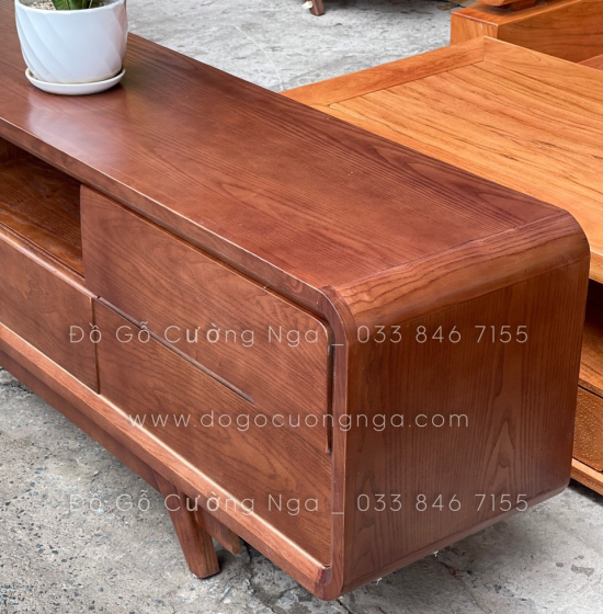 Kệ tivi gỗ sồi nga lau màu óc chó 5 ngăn kéo KG 032