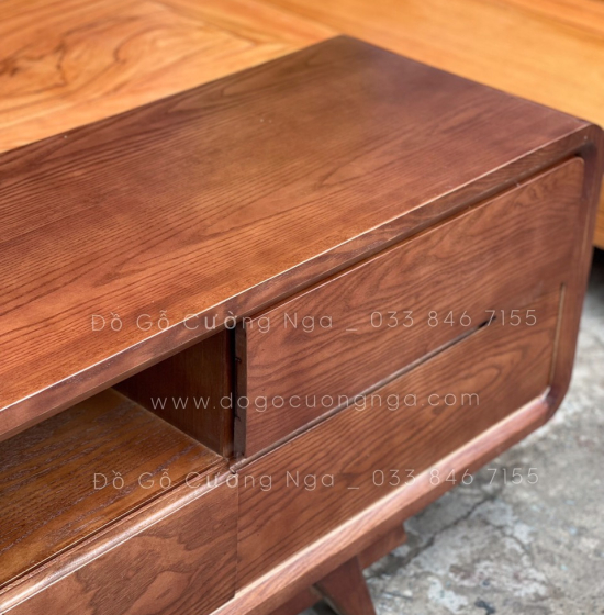 Kệ tivi gỗ sồi nga lau màu óc chó 5 ngăn kéo KG 032