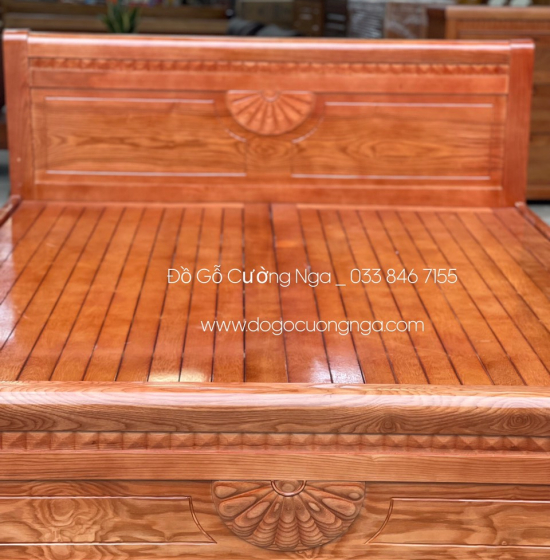 Giường gỗ sồi nga vạt phản mẫu quạt thường - màu cánh gián