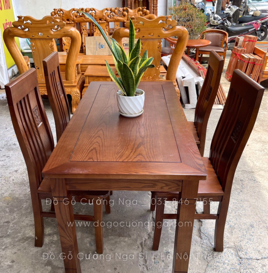 Bộ bàn ăn gỗ sồi nga 4 ghế mặt liền  - màu óc chó hiện đại BS 02 