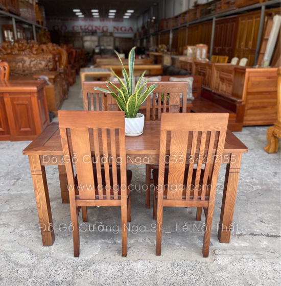 Bộ bàn ăn gỗ sồi nga 4 ghế mặt liền  - màu óc chó hiện đại BS 02 