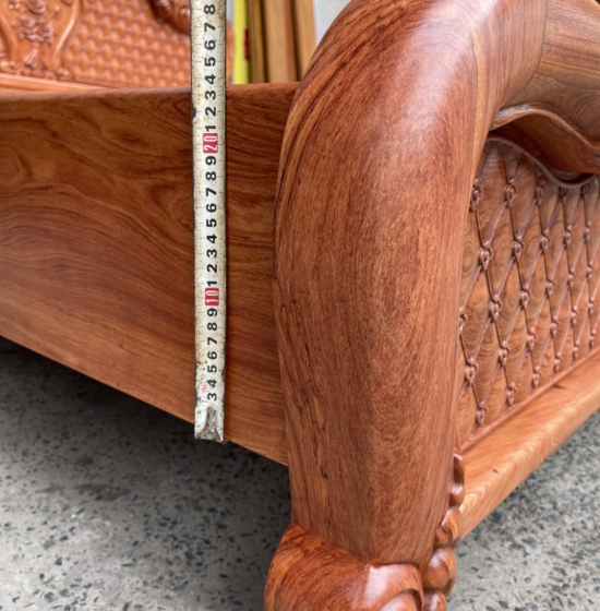 Giường gỗ hương đá cao cấp vạt phản liền - mẫu Hoa Hồng 