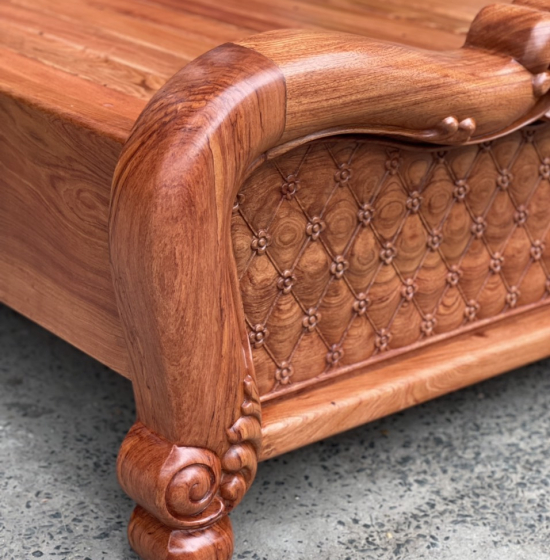 Giường gỗ hương đá cao cấp vạt phản liền - mẫu Hoa Hồng 