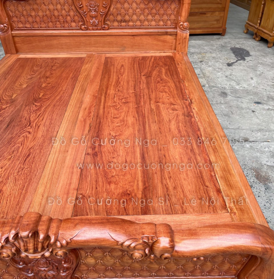 Giường gỗ hương đá cao cấp vạt phản liền - mẫu Hoa Hồng 