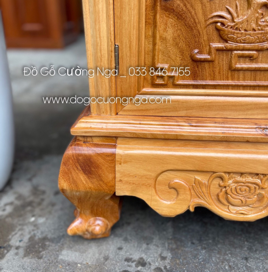 Kệ tivi gỗ Gõ Đỏ mẫu cột nho cao cấp KG 06