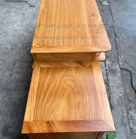 Kệ tivi gỗ Gõ Đỏ mẫu cột nho cao cấp KG 06